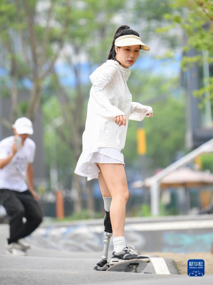 免费送彩金彩票网